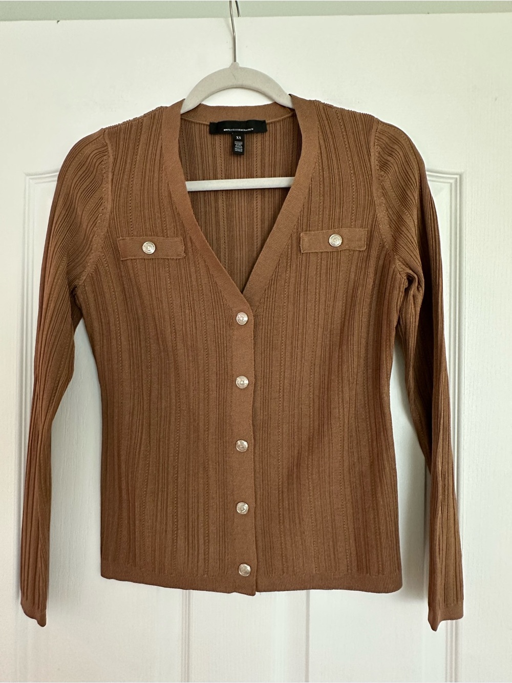 White House Black Market Brand New Carmel Ribbed V-Neck Button Cardigan